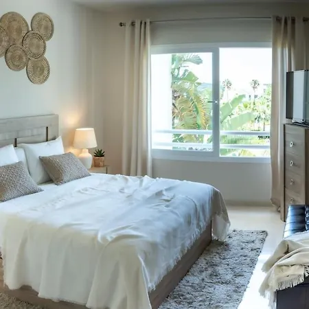 Paradise Lagoon Of Alcazaba Apartment *